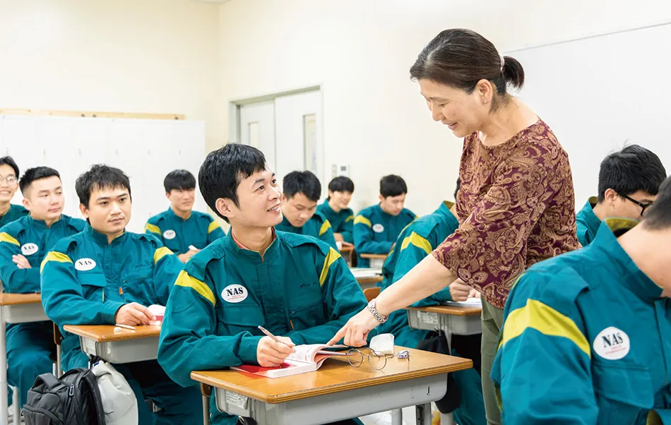 西鉄自動車整備専門学校 NAS