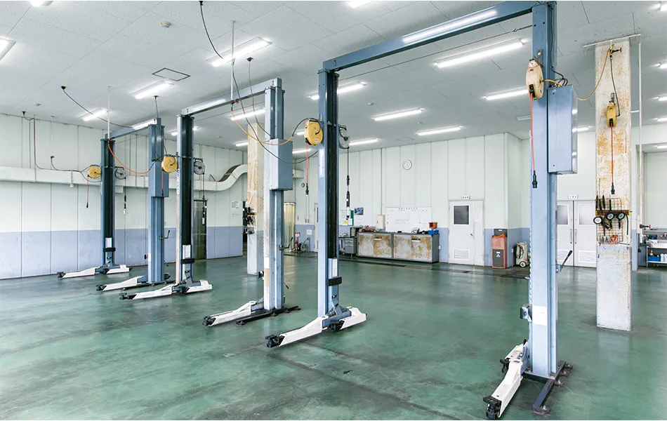 西鉄自動車整備専門学校 NAS